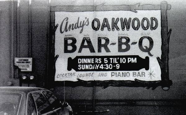 Andy's Oakwood Bar-B-Que sign